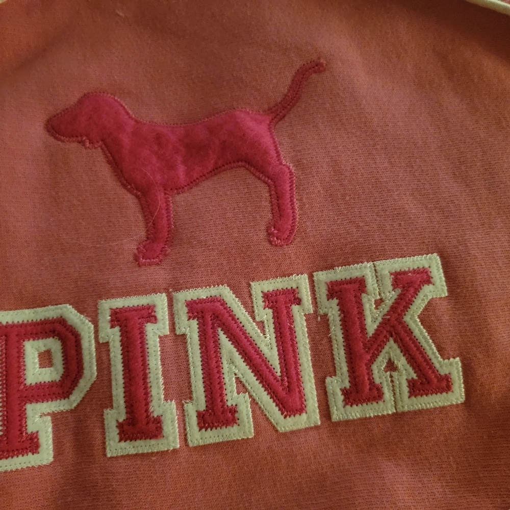 VS PINK Tennis Racket Cover - Picture 6 of 8